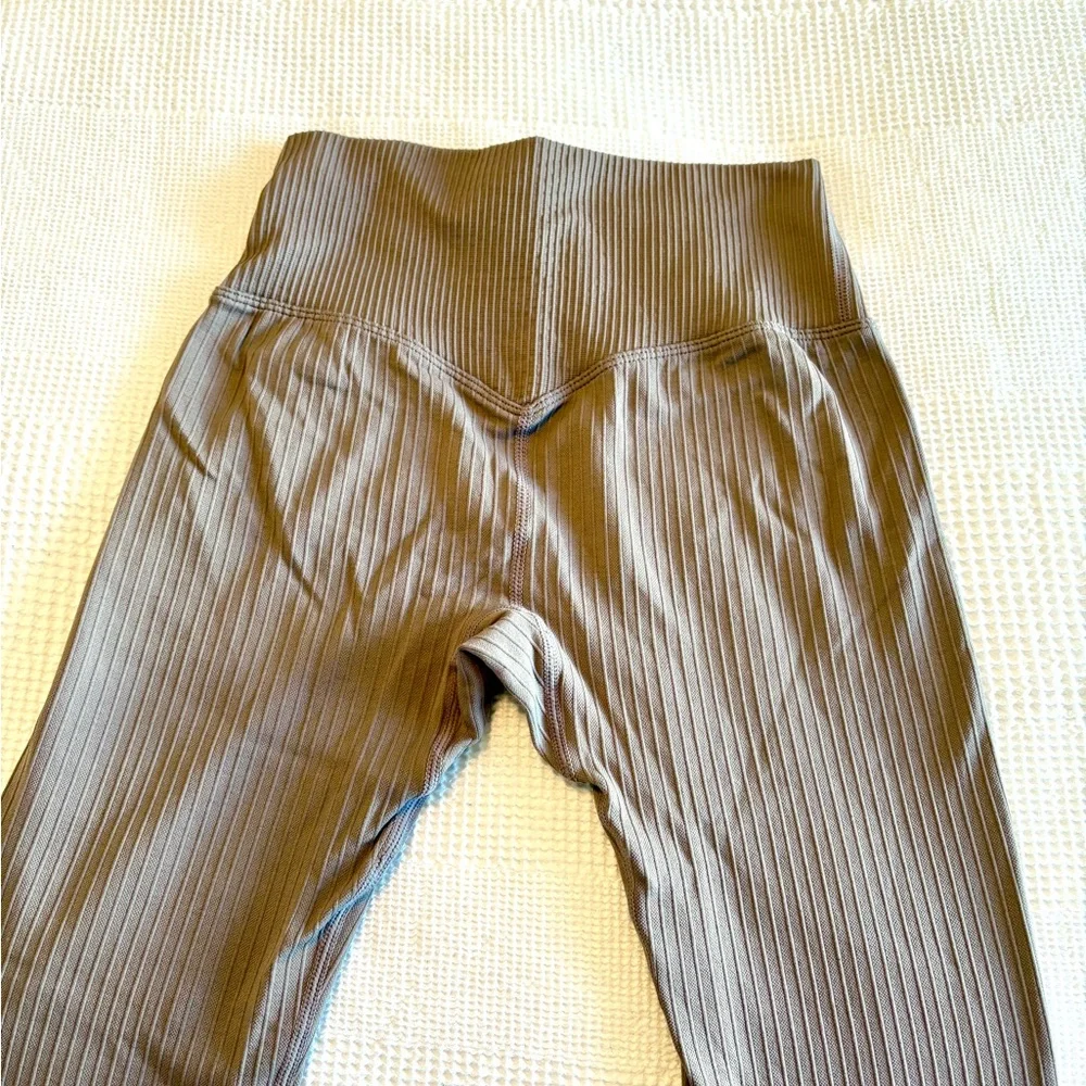 Light Brown Amazon Ribbed workout set - Picture 2 of 4